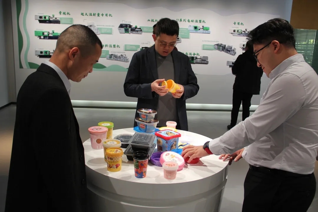 科技赋能开启智能化制造新篇章-2024大同机械无锡工厂开放日盛大开幕(图2)