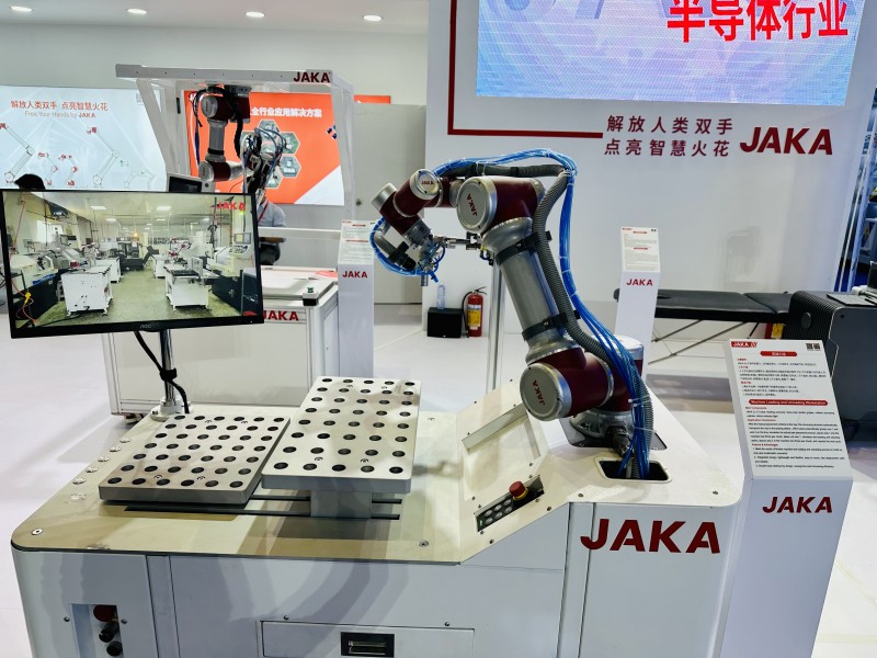 IARS2024：节卡机器人以新质生产力为翼擎动全球工业智造跃迁(图2)