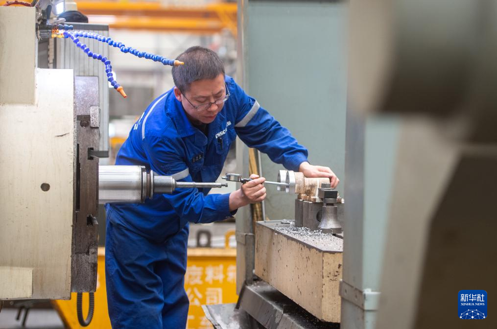 武汉：智能制造助力绿色航运(图2)