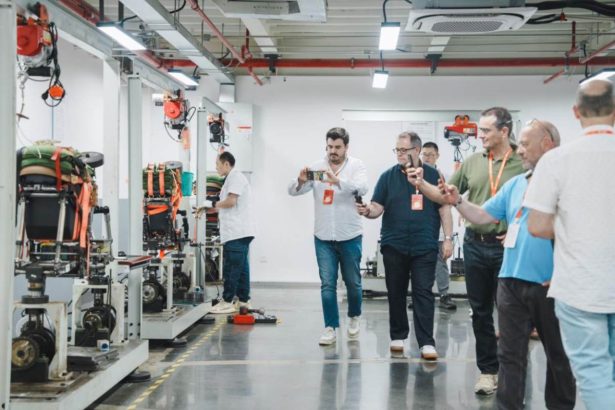 震撼！从15家欧洲媒体齐聚雅迪看中国品牌“智造”新高度(图4)