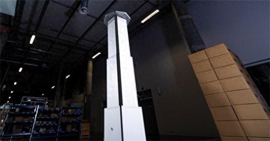 力纳克推出ELEVATE™升降码垛解决方案助力协作机器人提质升级(图1)