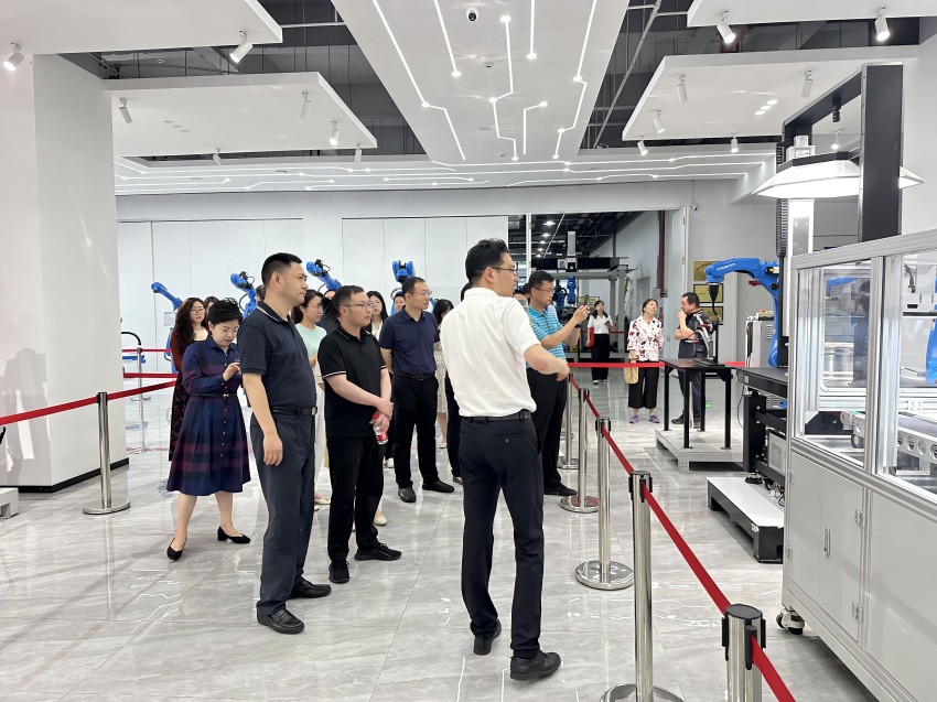 以“五个强化”为抓手全力打造机器人产业聚集新高地(图4)