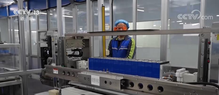 工业机器人应用向纵深扩展深度融入全球产业链(图6)