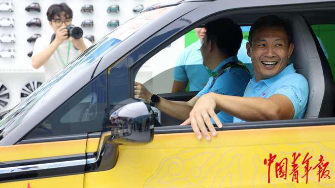 东盟青年为中国智能制造点赞(图4)