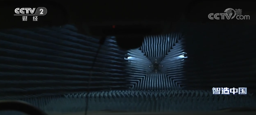 智能制造重塑传统制造业“老将新兵”见证玻璃迭代升级(图4)