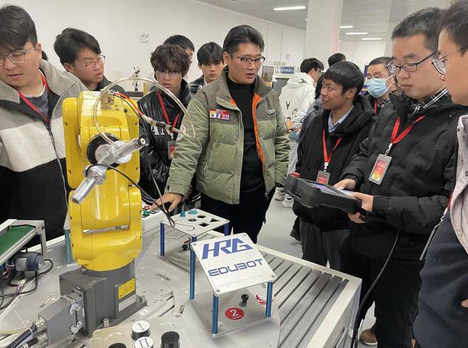 工业机器人深耕十载赋能先进制造业转型升级(图3)