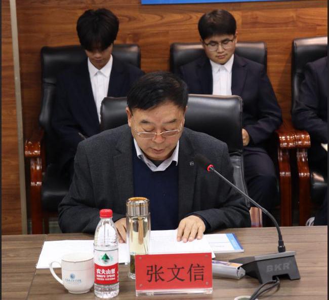 信阳航空职业学院：“展”工业机器人之魅“促”专业交流之融(图2)