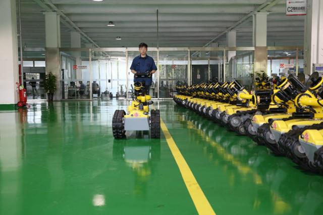 紧抓机器人“风口”看唐山如何迎风起舞(图1)