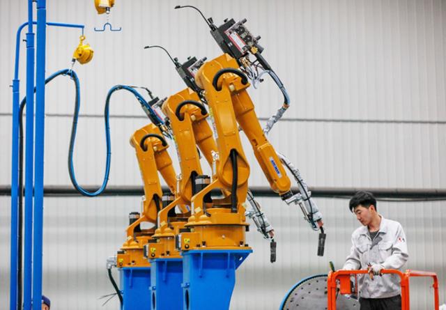 紧抓机器人“风口”看唐山如何迎风起舞(图4)