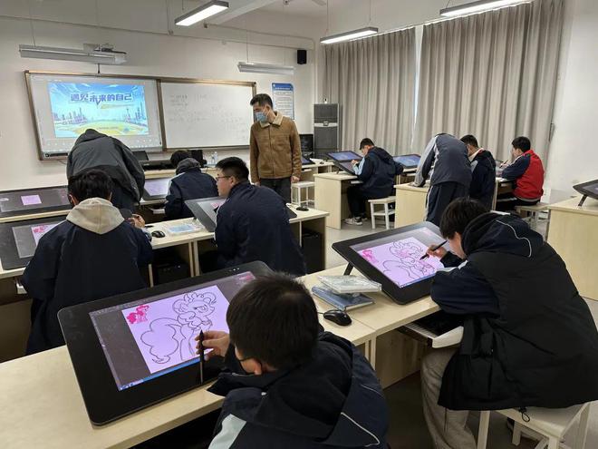 体验直播电商、数智设计、机器人技术……闵行14000名学生开启职业探索之旅(图5)