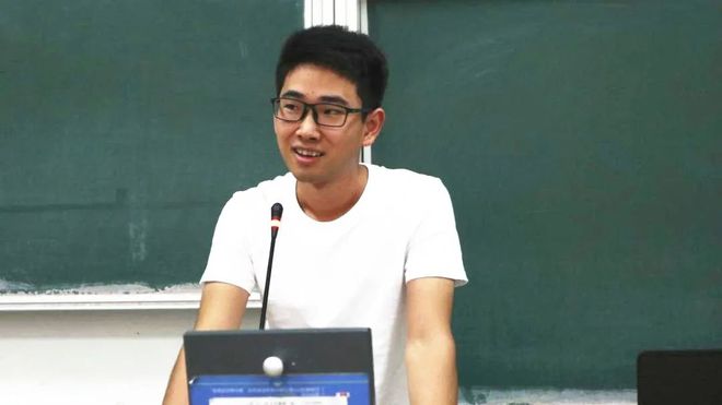 一场机器人半马一半的“南京基因”！背后的“隐形冠军”是他(图2)