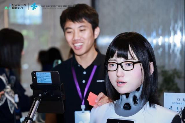 200多种微表情变化！松延动力发布新一代女性仿生机器人“小诺”(图2)