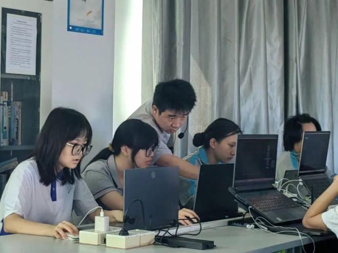 深圳技工学校︱深圳宝山技校开展课程思政公开课活动(图3)