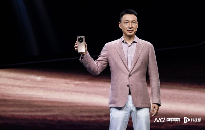 当AI进入手机产线：荣耀如何为“中国智造”注入AI灵魂(图1)