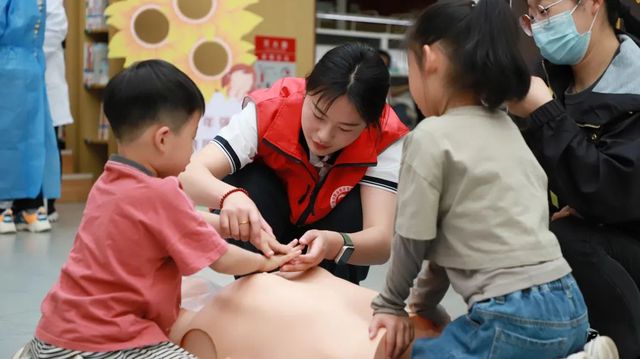 教育高质量发展看山西：临汾职业技术学院举办“职业梦想扬帆启航”中小学体验活动(图2)