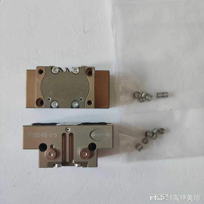 高精度二指平行气爪工业机器人末端执行器的优选！(图1)