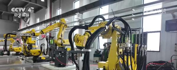 从实验室到生产线从概念到量产我国机器人产业“聚链成势”全面发力(图8)