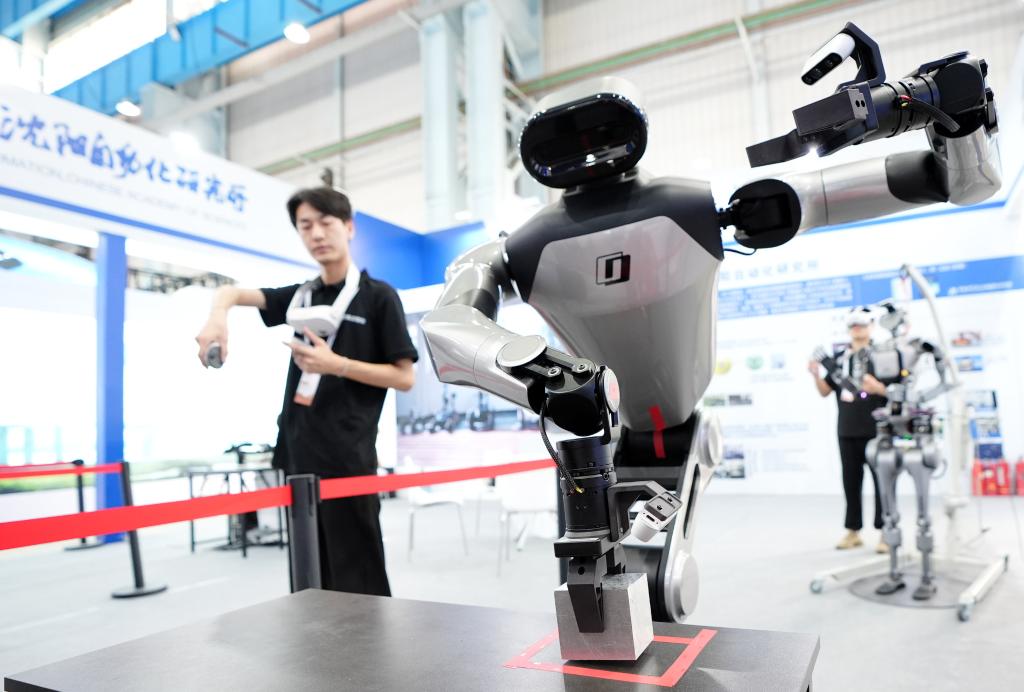 十五五规划建议丨具身智能未来科技将走进寻常生活(图2)