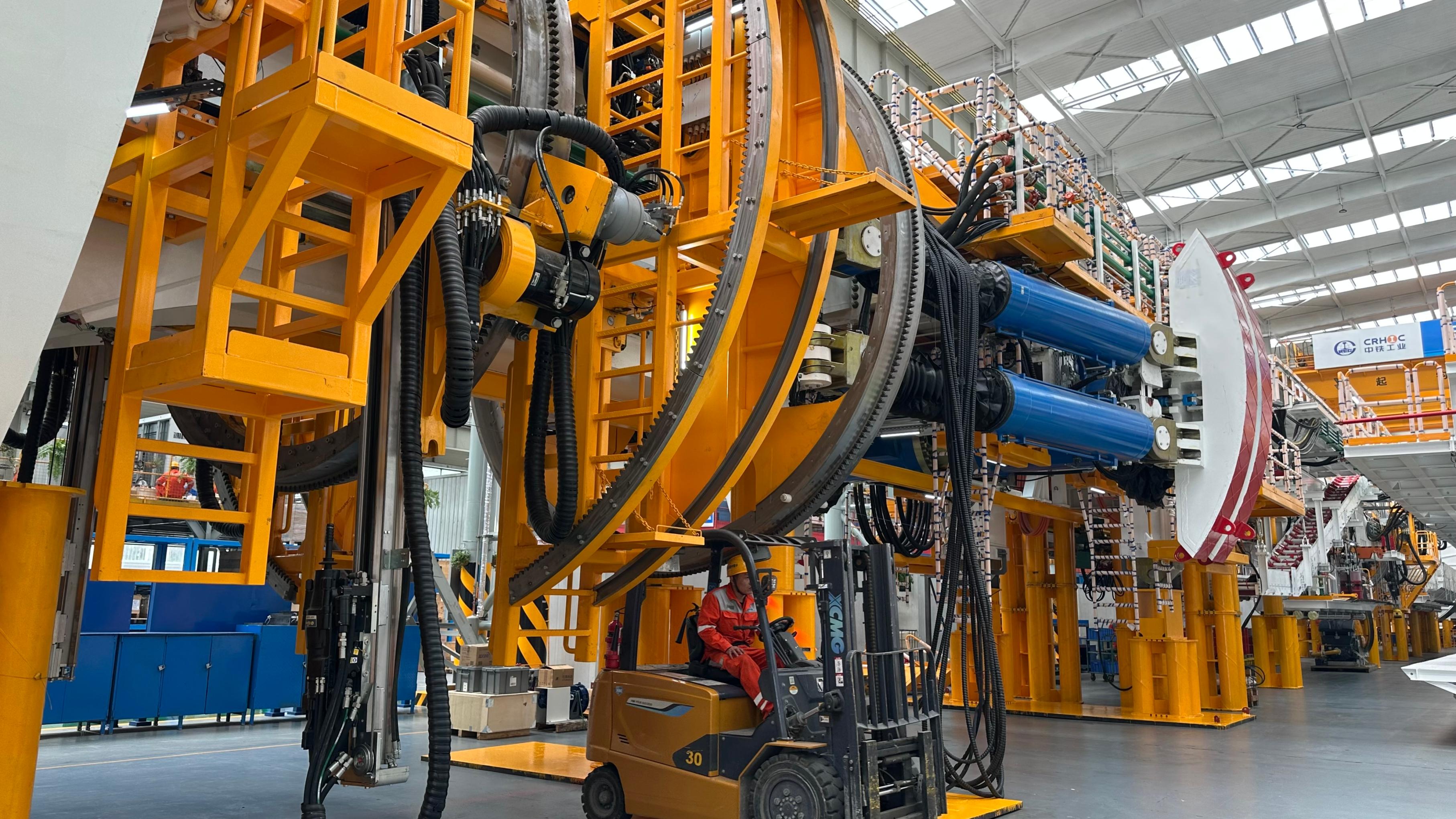 车行万里盾构千钧中原大地“智”造底气何来(图3)