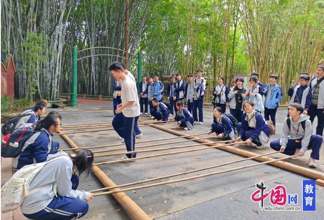 成都西北中学多维开展研学实践活动解锁“行走的思政课”(图2)