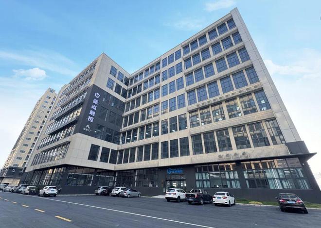 蓝点触控获宁德时代旗下溥泉资本、智元机器人等超亿元C+轮投资(图3)